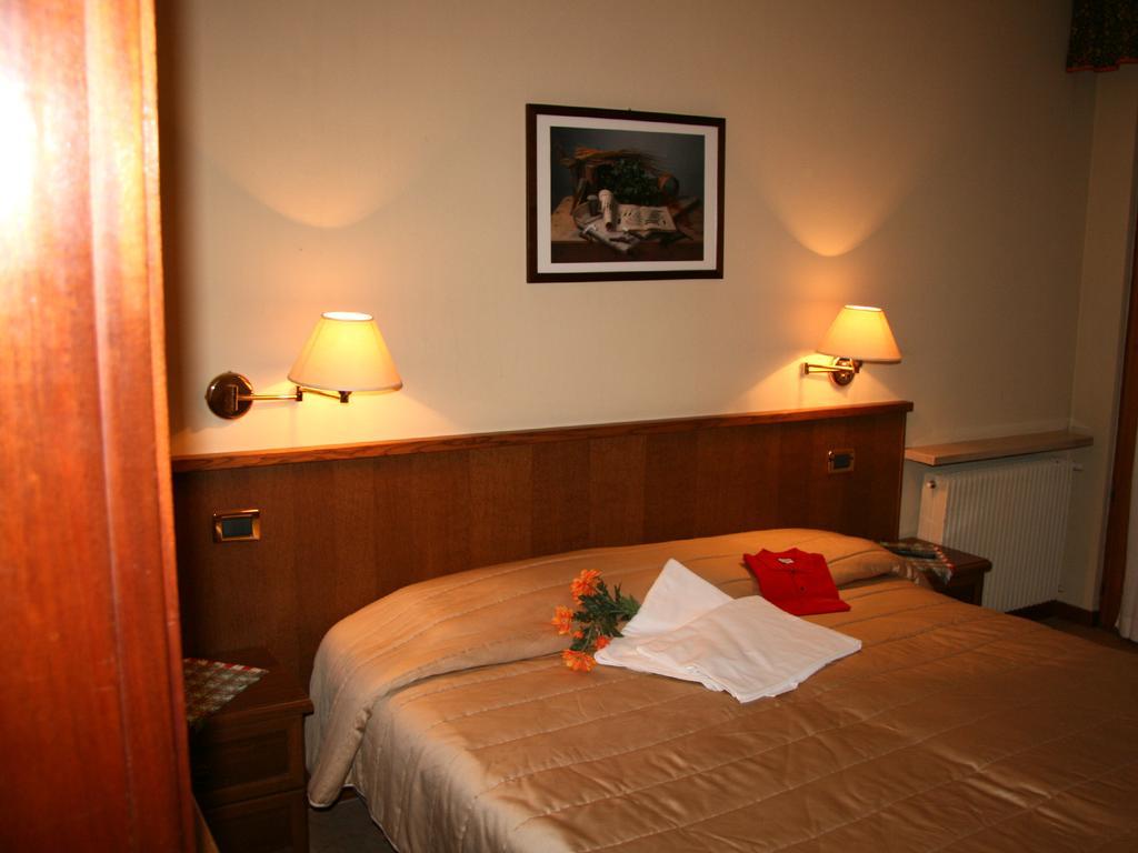 Hotel Gelindo Dei Magredi Vivaro Pokój zdjęcie